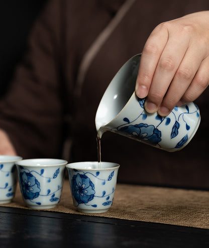 Gohobi Blue and White Twining Lotus Fair Cup