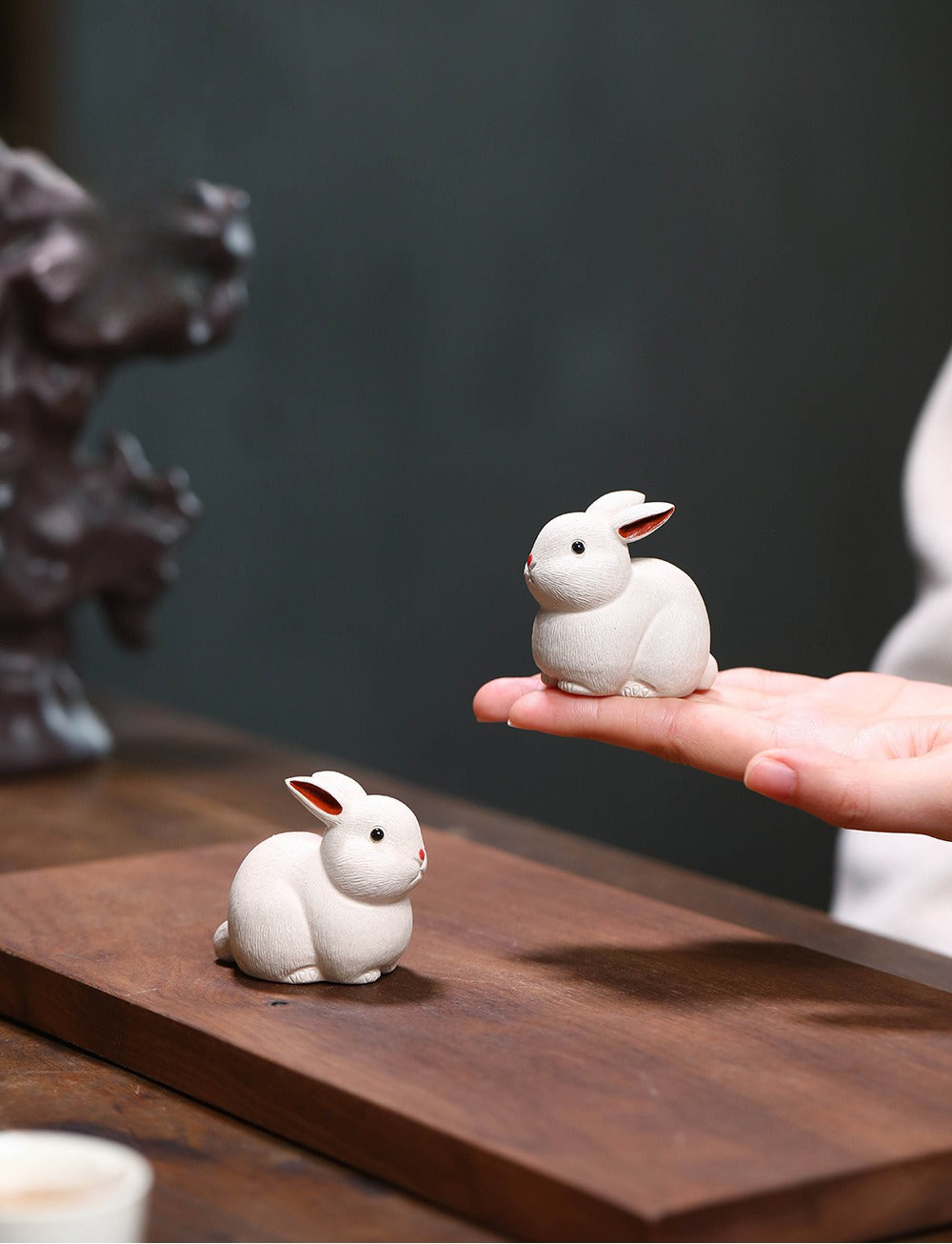 Gohobi Yixing Purple Clay Rabbit Tea Pet – Handmade Zodiac Bunny Tea Table Ornament