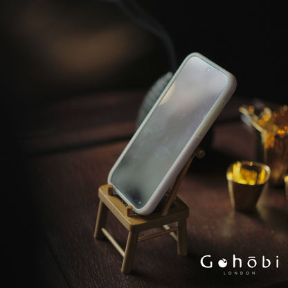 Gohobi Vintage Style Bamboo Chair Mobile Phone Holder – Mini Table Decoration