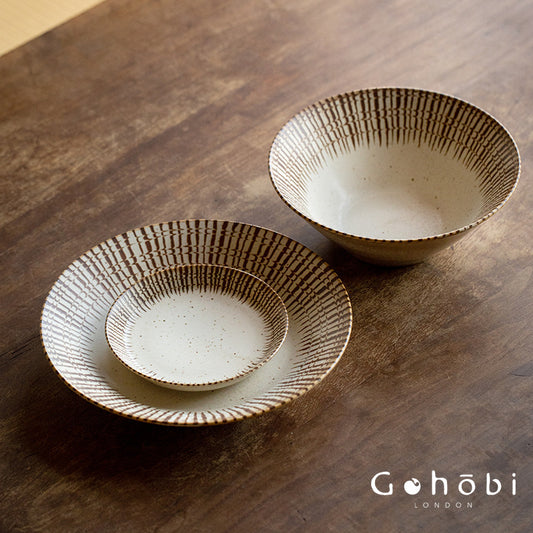 Gohobi Japanese Mino-yaki Pine Leaf Ceramic Plate [Made in Japan] – Retro Light Luxury Tableware