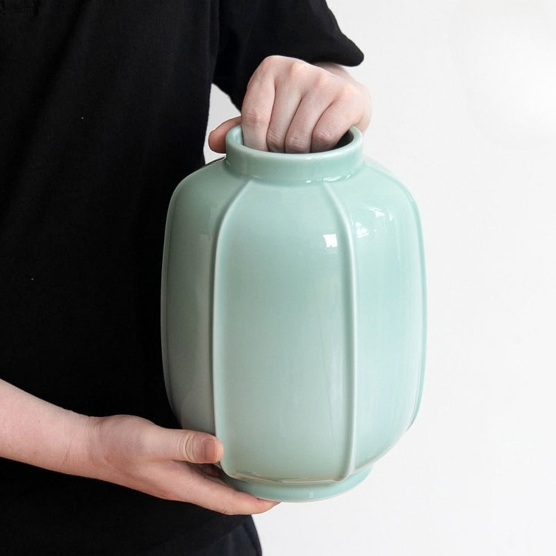 Gohobi Celadon Ikebana Vase – Japanese Style Ceramic Flower Arrangement Vessel