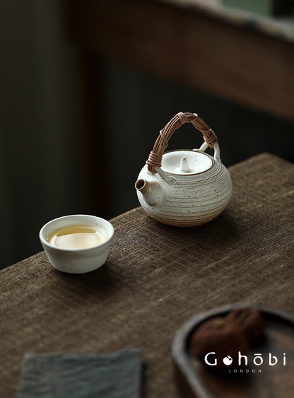 Gohobi Insect-Eaten Shino Handmade Teapot – Japanese Retro Wabi-Sabi Beam Pot (300–400ml)