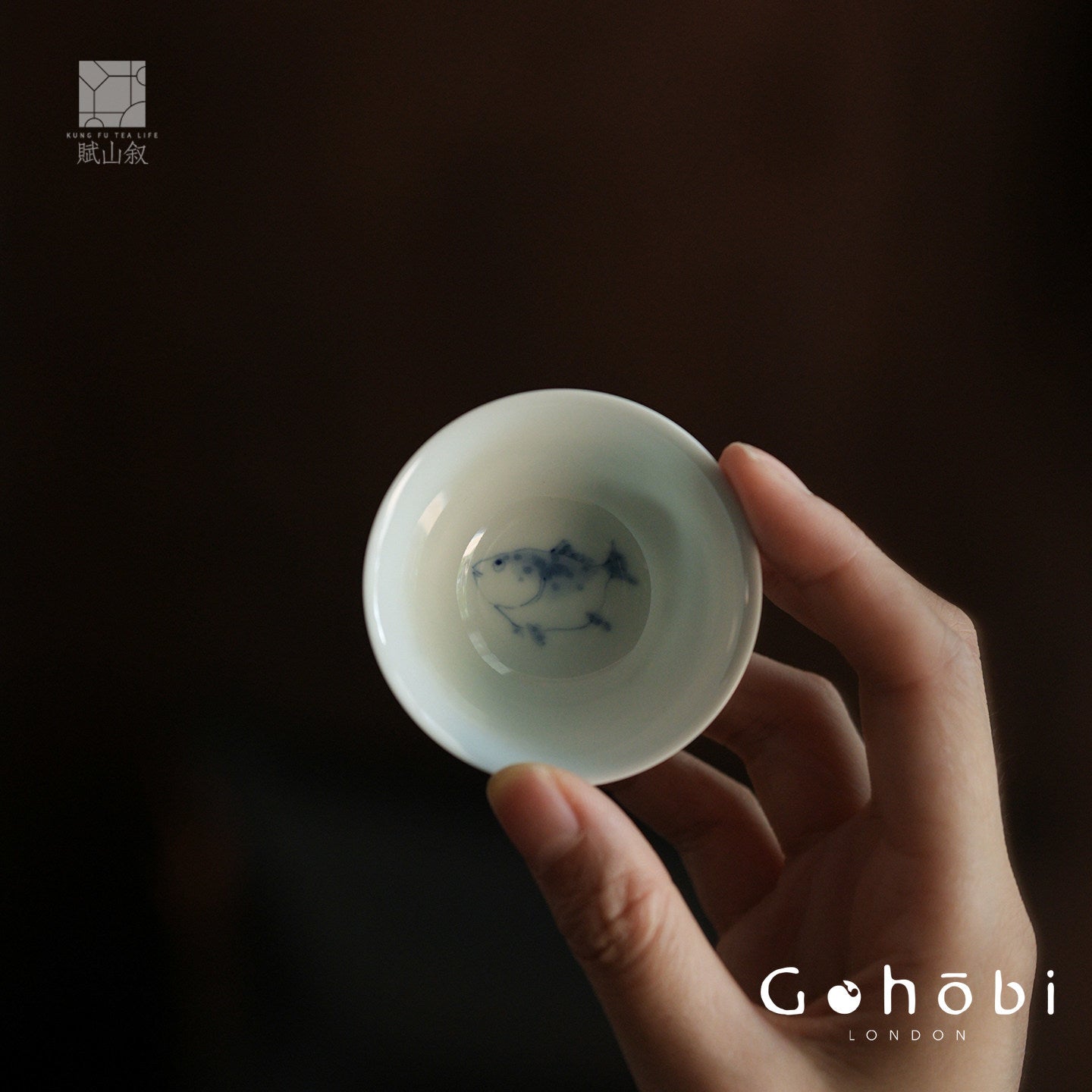 [賦山敘 x Gohobi] Gohobi Jingdezhen Hand-Painted Mandarin Fish Teacup – Blue on Blue Ceramic Gongfu Guest Cup