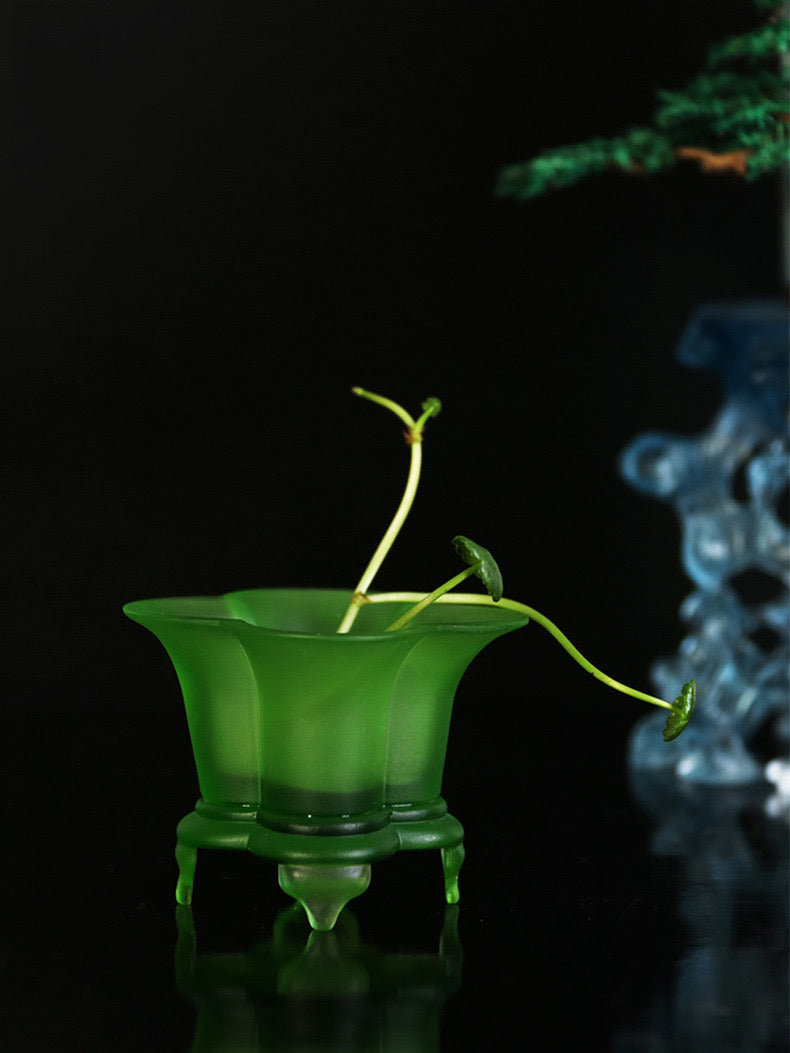 Gohobi Pate de Verre Begonia Shaped Coloured Glass Container