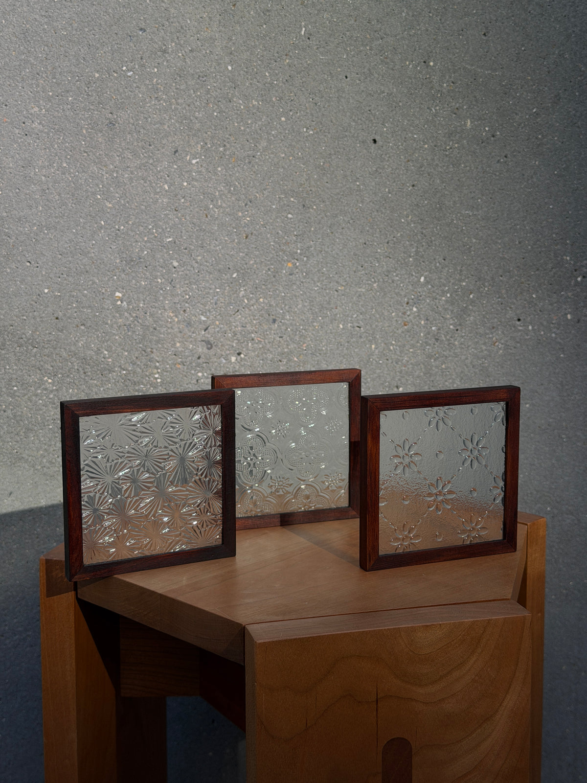 Gohobi Taiwanese Patterned Glass Coaster & Storage Box