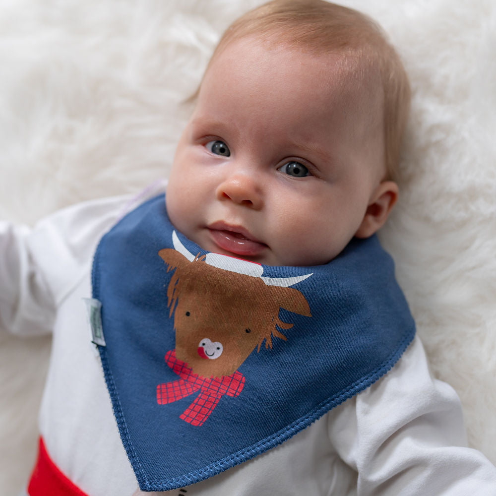 HereThe Highland Cow Christmas Bib
