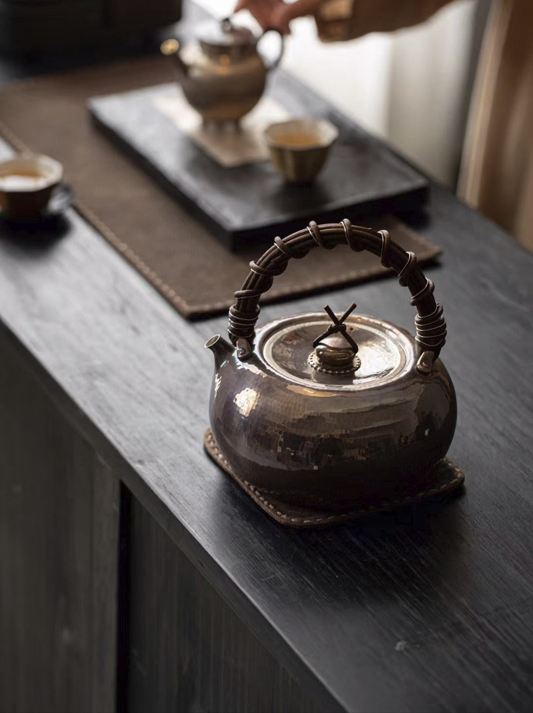 [蔓生敘古x Chingshui Tang] Kitamura One-Piece Forged Silver Teapot – 424g Hand-Hammered Fine Silver Teaware by Kitamura Studio