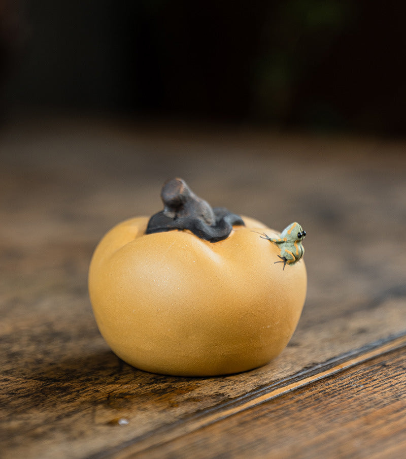 Gohobi Yixing Purple Clay Water-Spraying Stone Frog Tea Pet – Handmade Lotus Pod Ornament
