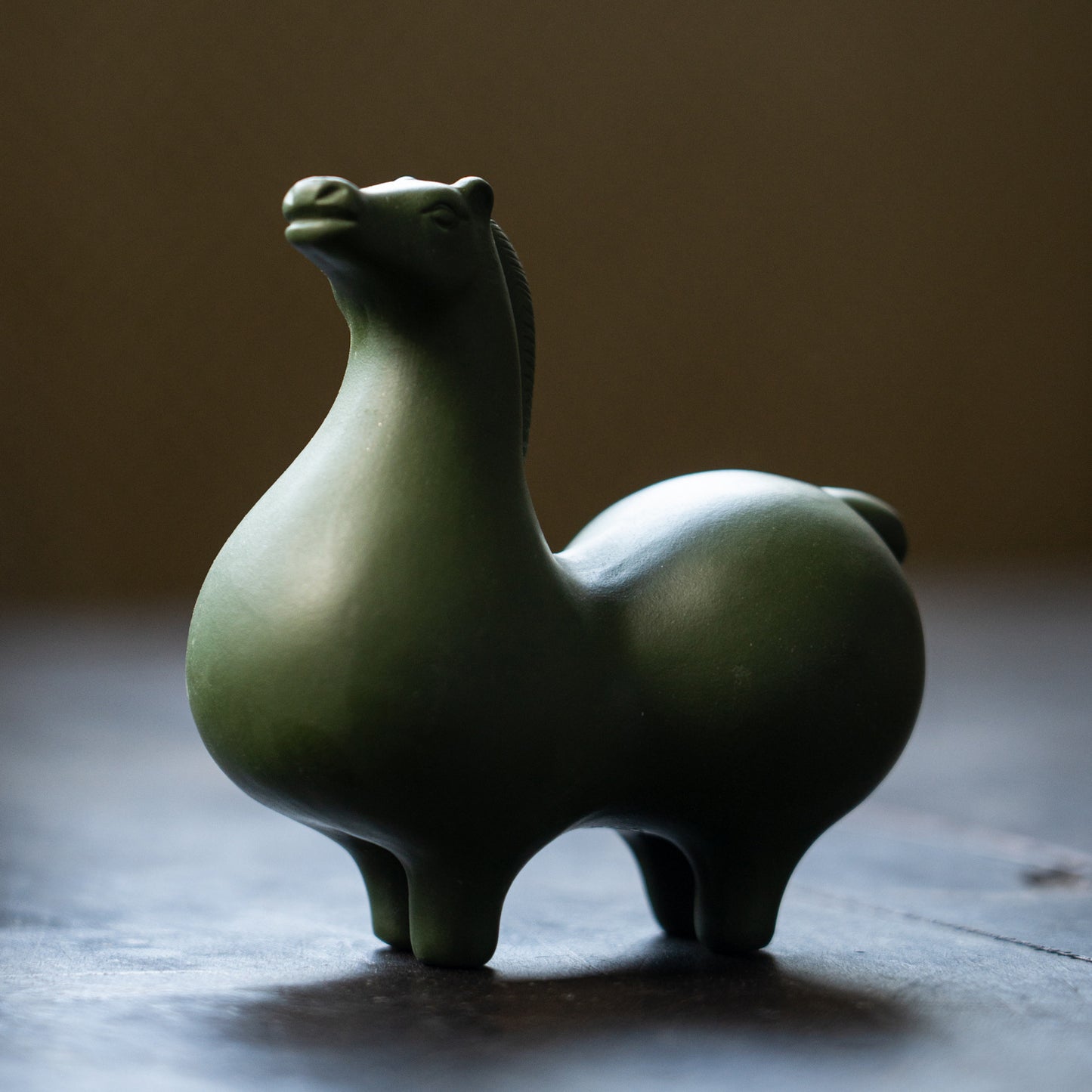 Gohobi Handmade Ceramic YiXing Clay Green Horse Ornament Tea pet