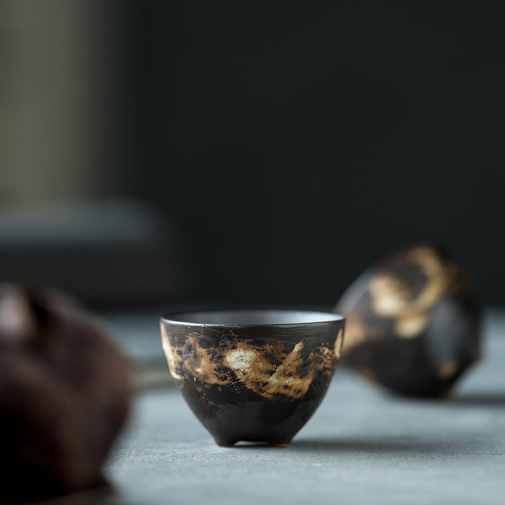 Gohobi Handmade Old Rock Mud Three-legged Ceramic Tea Cup
