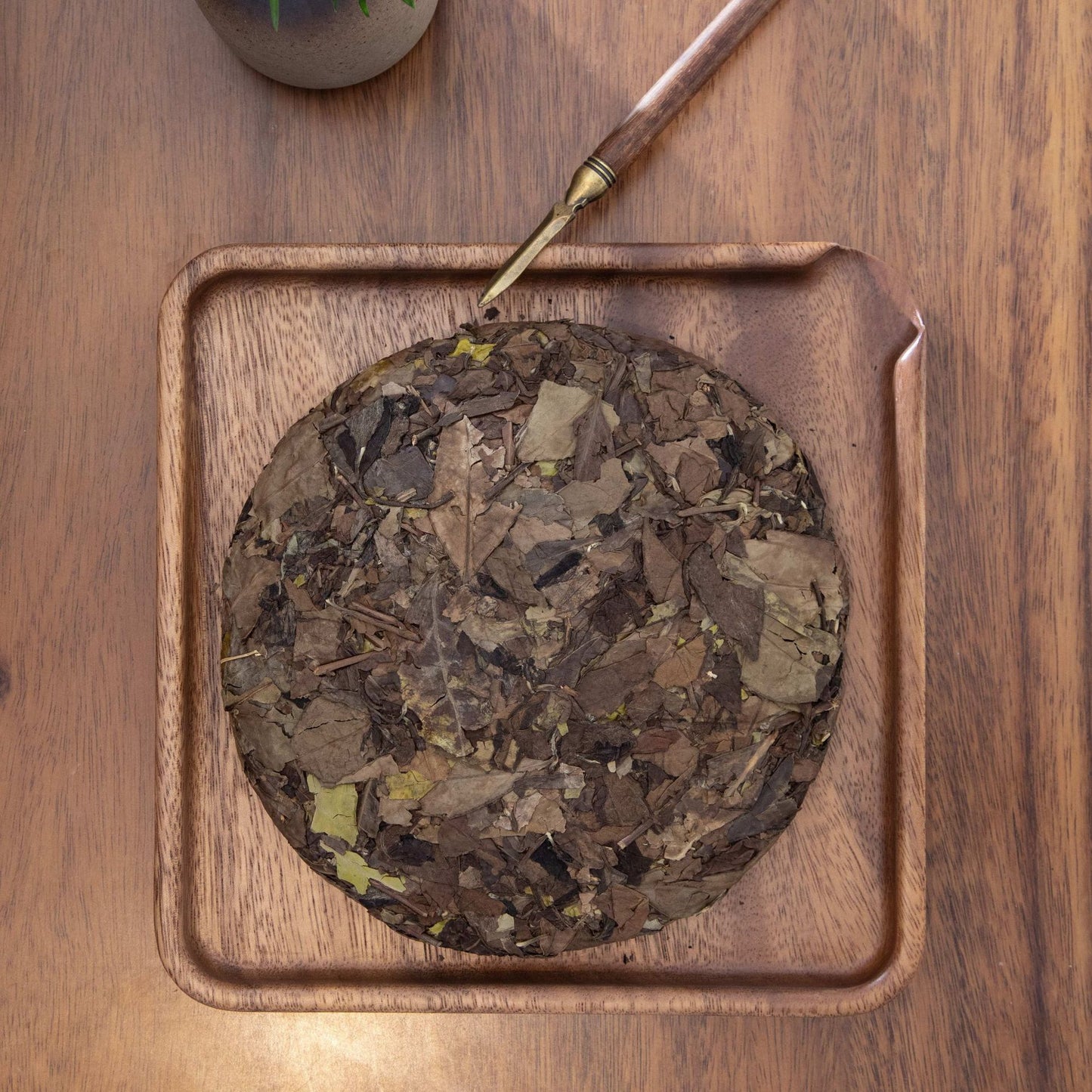 Gohobi South American Walnut Wood Tea Divider Tray