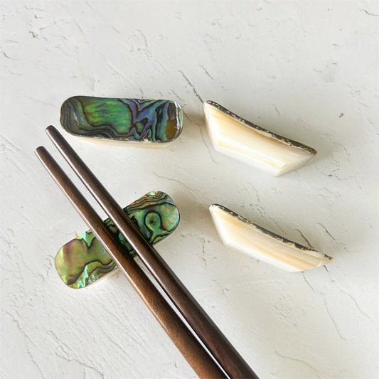 Gohobi Shell Chopstick Rest