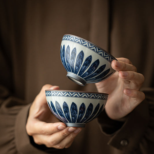Gohobi Crackled Glaze Banana Leaf Teacup