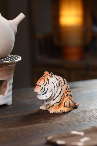 Gohobi Yixing Purple Clay Lucky Tiger Tea Pet – Hand-Painted Zisha Ornament