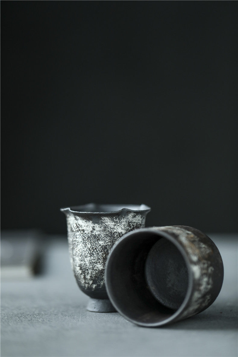 Gohobi Handmade Ceramic Silver Brushing Tea Cup