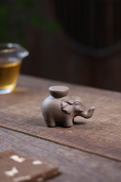 Gohobi Yixing Purple Clay Elephant Lid Holder – Handmade Teapot Lid Rest
