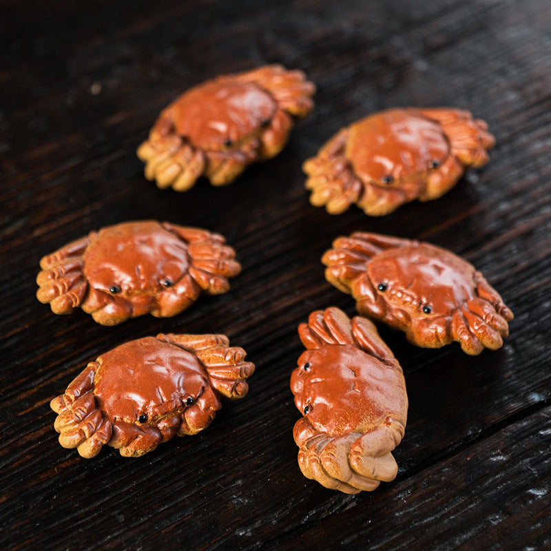Gohobi Handmade Ceramic YiXing Clay Crab Ornament Tea pet