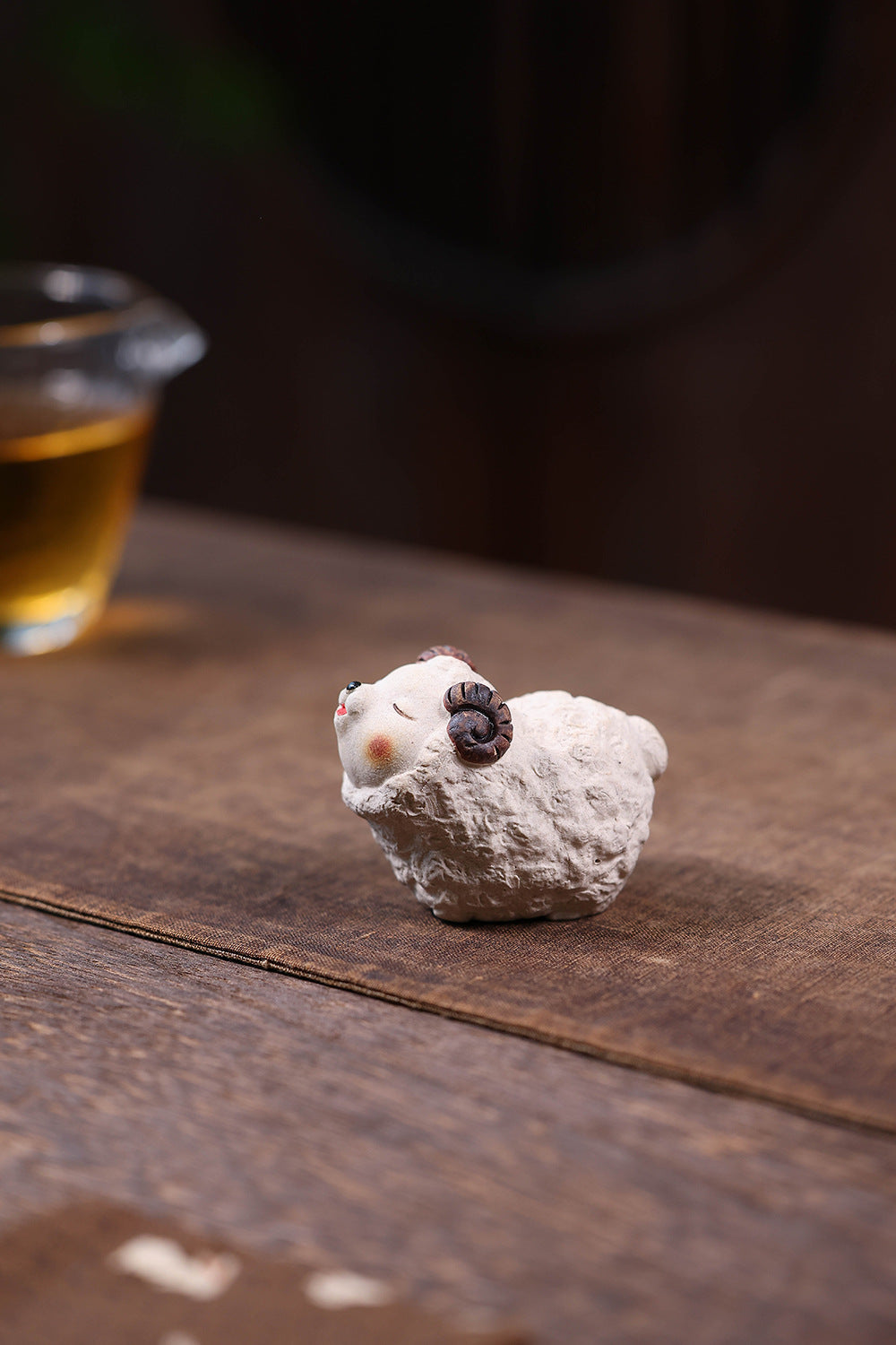 Gohobi Yixing Purple Clay Sheep Tea Pet – Handmade Sanyang Kaitai Ornament