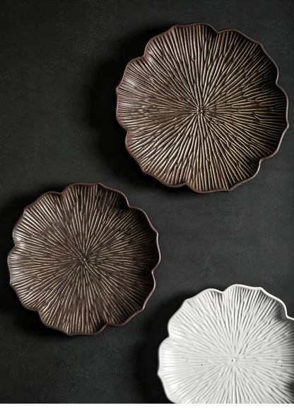 Gohobi Japanese Style Lace Ceramic Plate – Handmade Coarse Pottery Pasta and Tea Plate