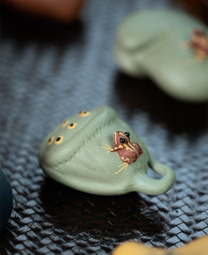 Yixing Purple Sand Spray Tea Pet Handmade Frog(Clearance)