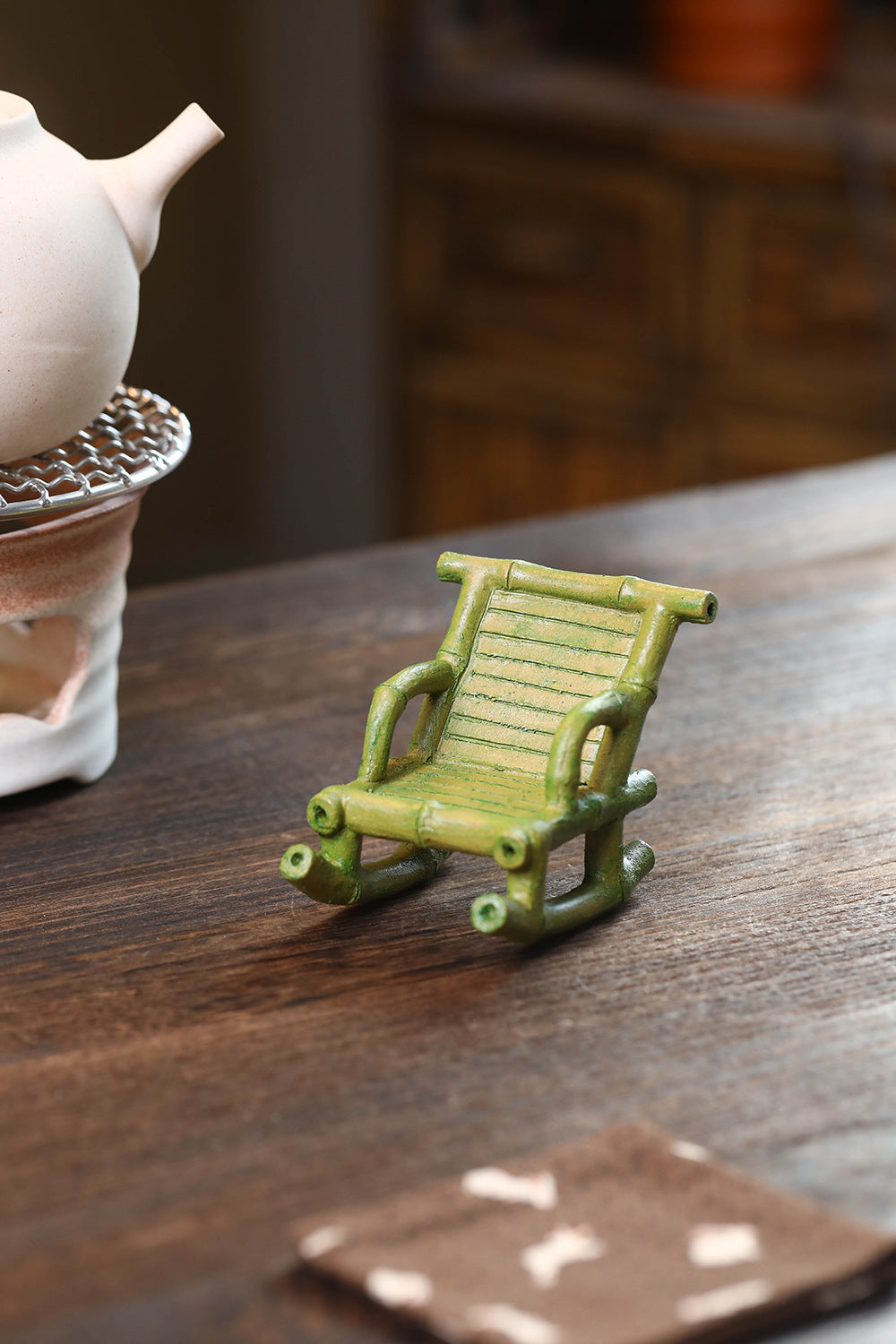 Gohobi Yixing Purple Clay Bamboo Rocking Chair Tea Pet – Handmade Tea Table Ornament