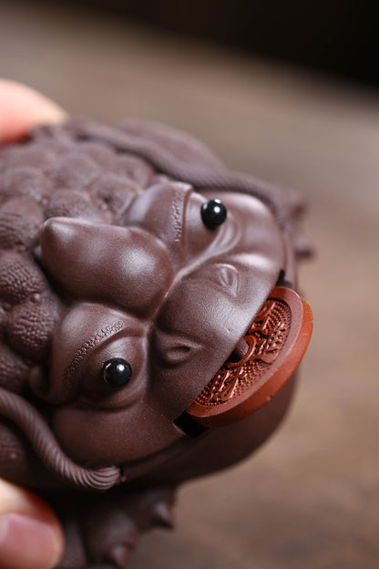 Gohobi Yixing Purple Clay Flame Golden Toad Tea Pet – Handmade Lucky Three-Legged Toad Ornament