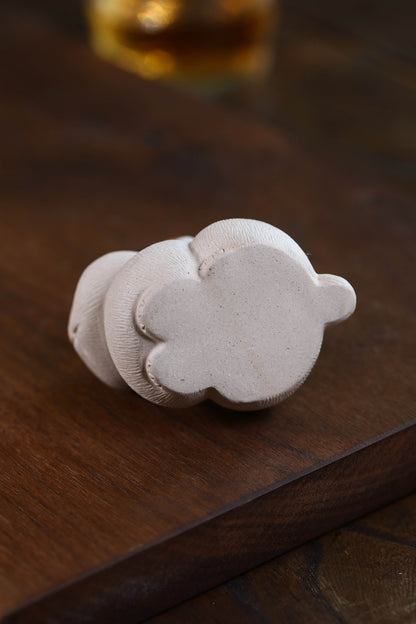 Gohobi Yixing Purple Clay Rabbit Tea Pet – Handmade Zodiac Bunny Tea Table Ornament