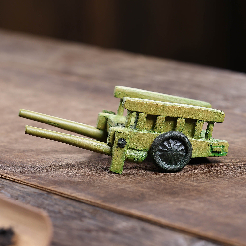 Gohobi Yixing Purple Clay Bamboo Trolley Tea Pet – Handmade Tea Table Ornament