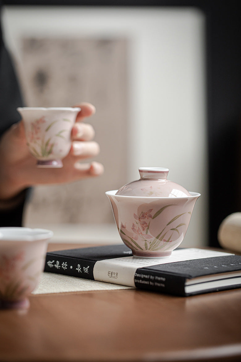 Gohobi White Porcelain Hand-Painted Orchid Gaiwan