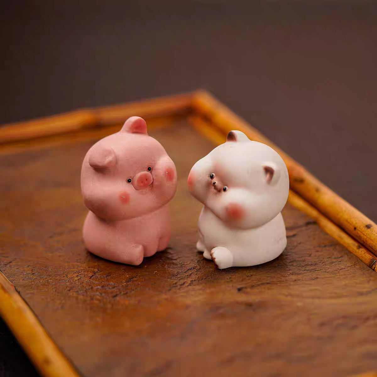 Gohobi Pig and Dog Tea Pet Figurines