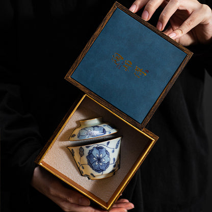 Gohobi Blue and White Lotus Large Size Gaiwan with Tray