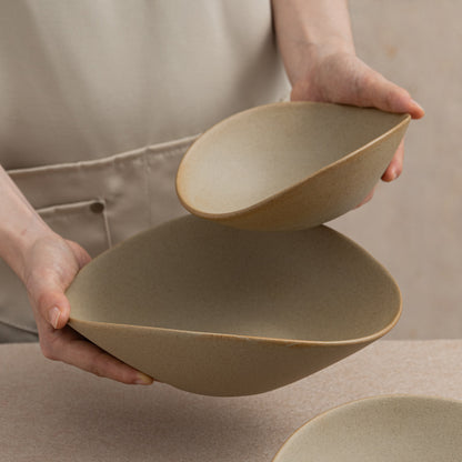 Gohobi Japanese Ceramic Irregular Salad Bowl