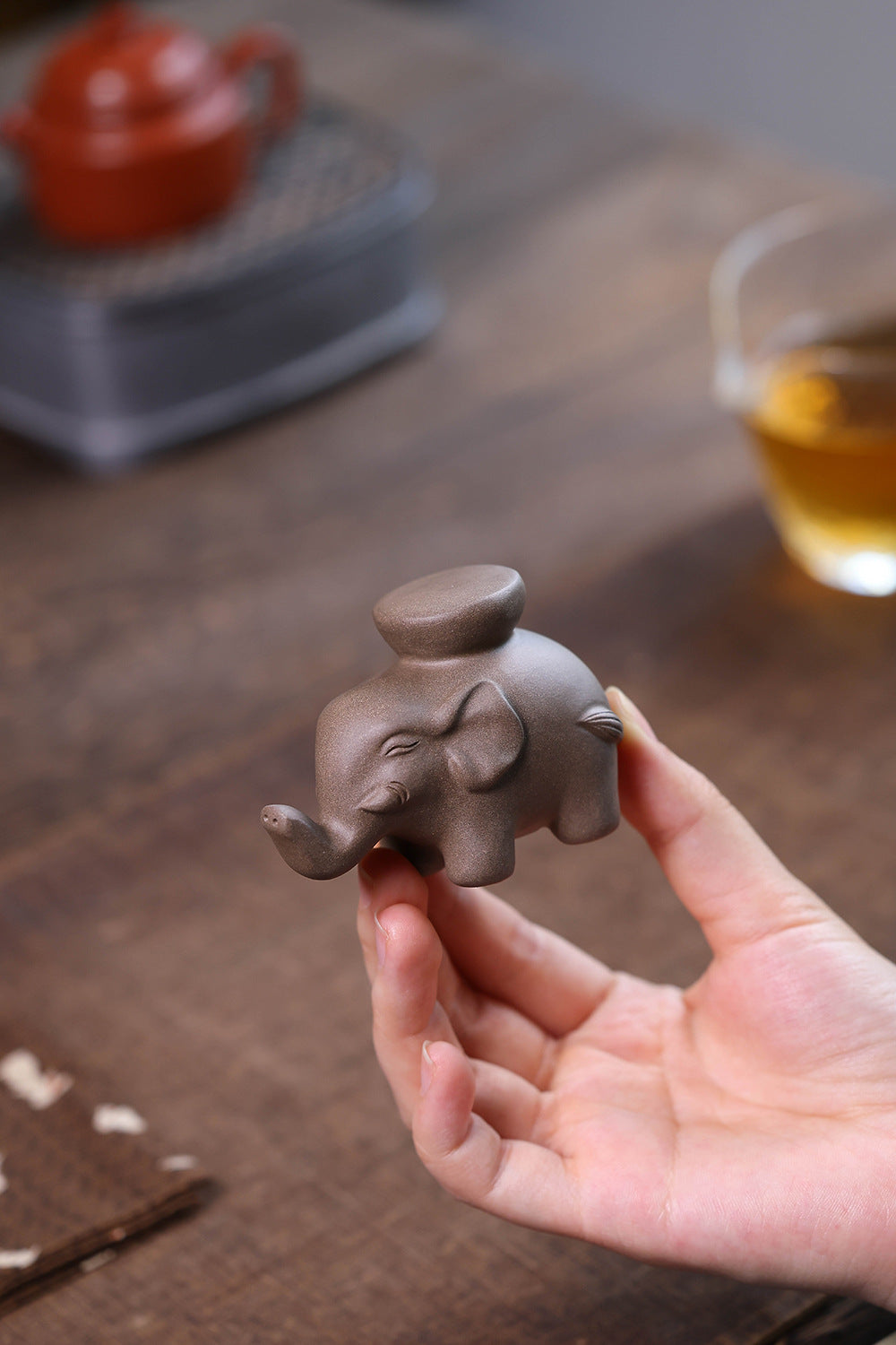 Gohobi Yixing Purple Clay Elephant Lid Holder – Handmade Teapot Lid Rest