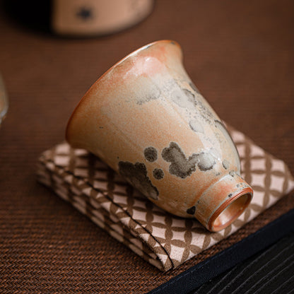 Gohobi Shino Ware Magnolia Cup