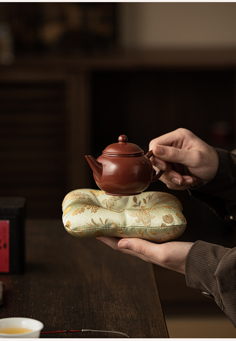 Gohobi Chinese Fabric Pot Coaster