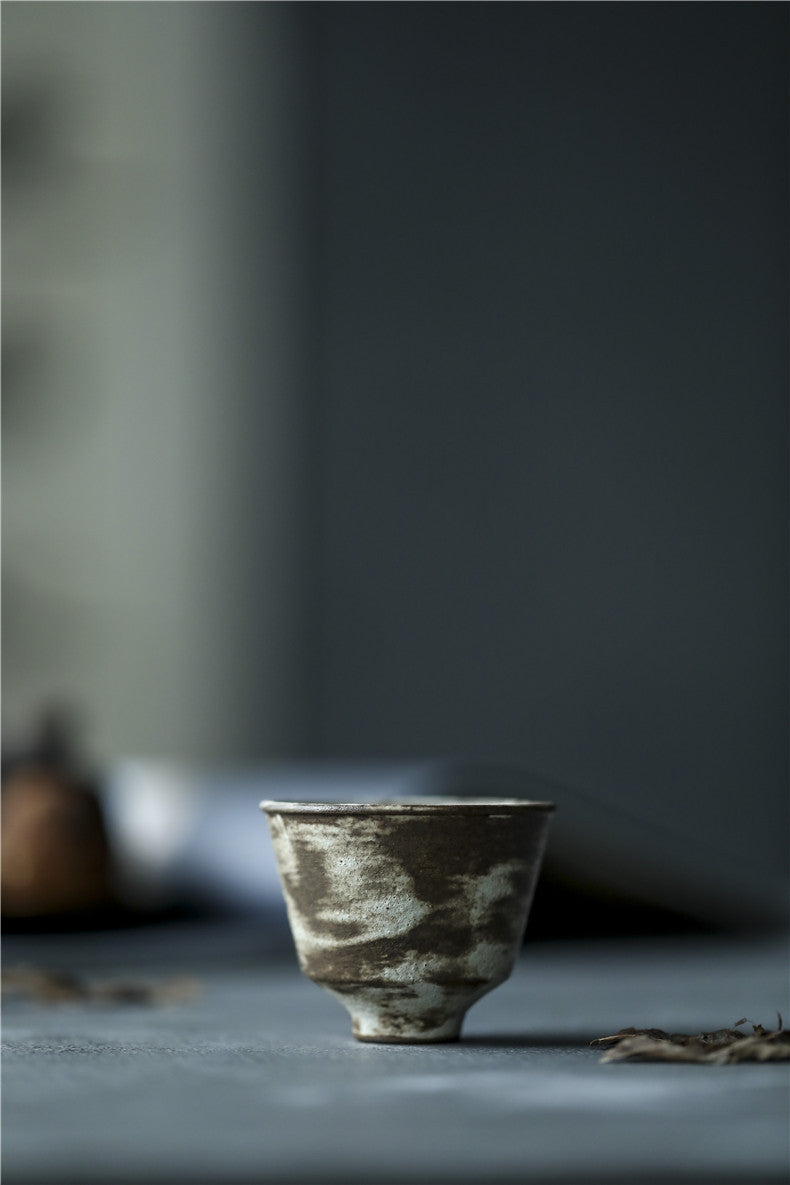 Gohobi Handmade Wood-fired Brown Ceramic Tea Cup (Short version)