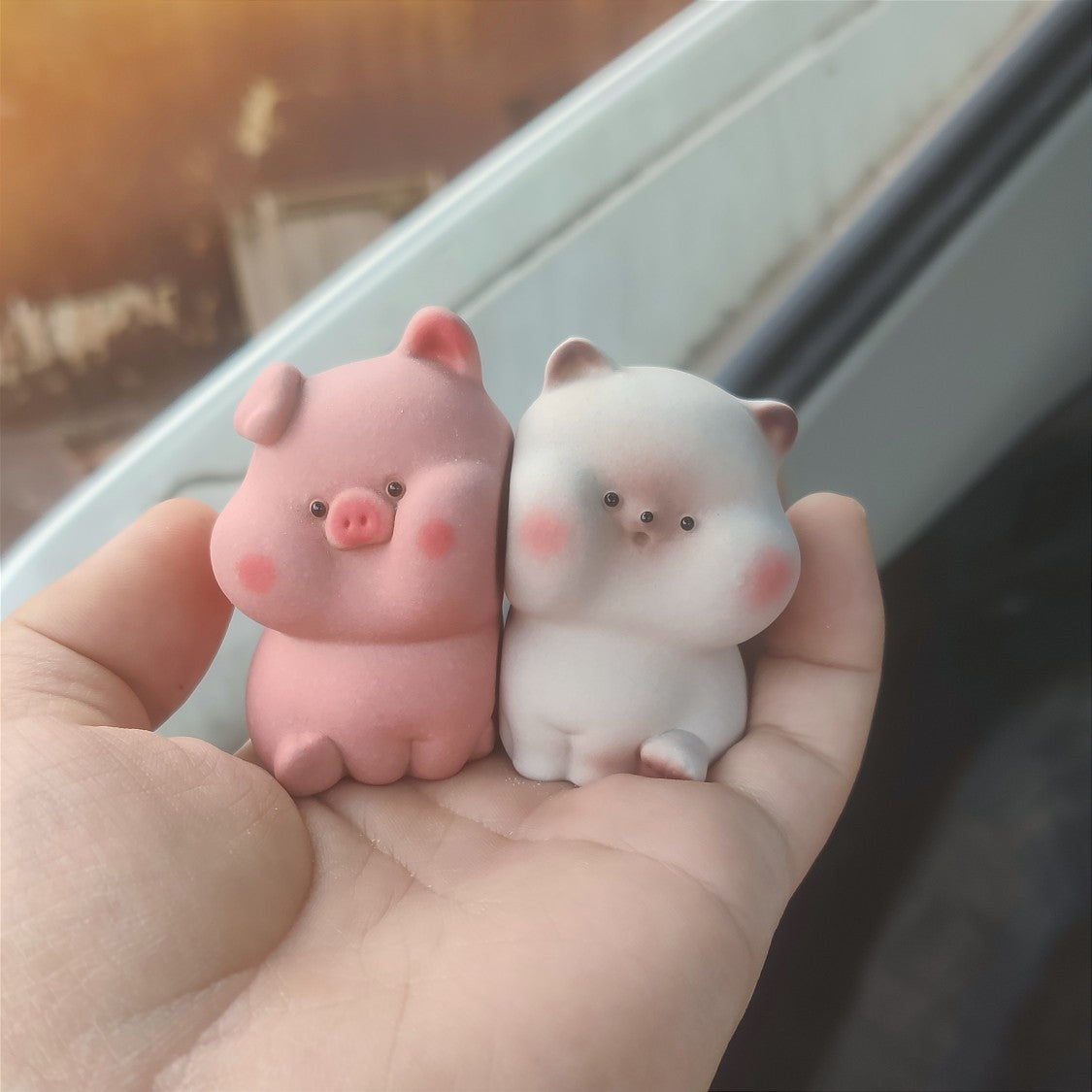 Gohobi Pig and Dog Tea Pet Figurines