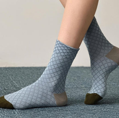 Gohobi Geometric Embossed Cotton Socks