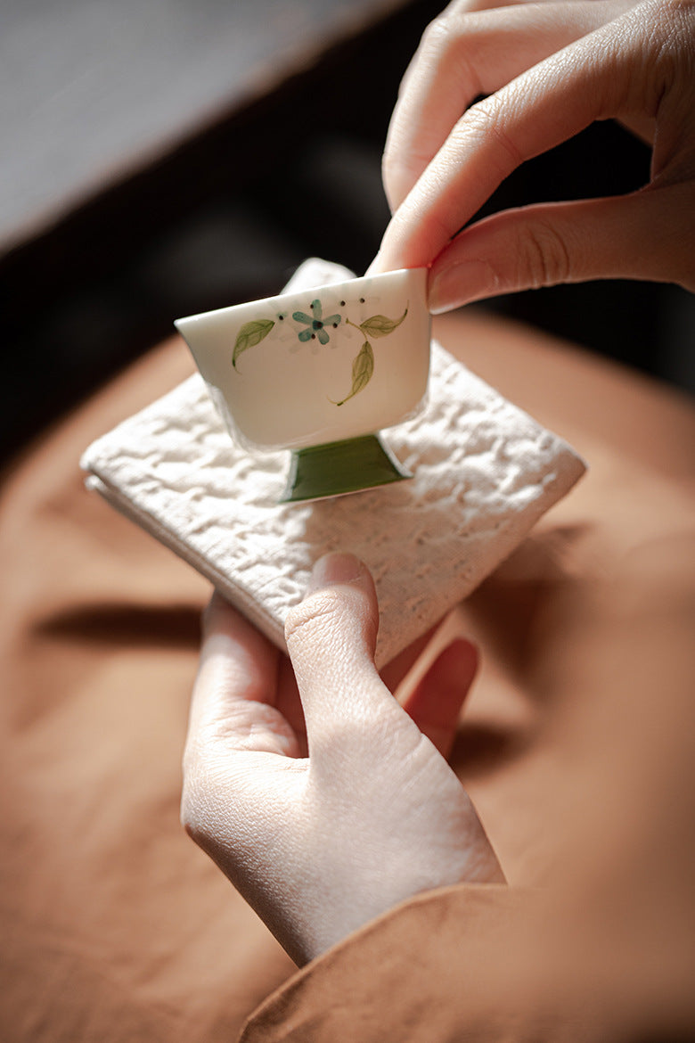 Gohobi Hand-Painted Hydrangea Ceramic Tea Cup