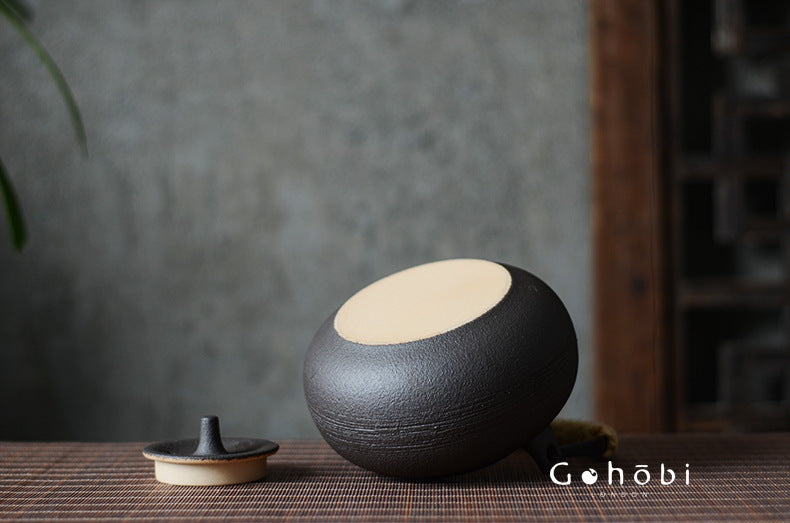 Gohobi Ceramic Tea Kettle – Handmade Household Pottery Teapot (900ml)