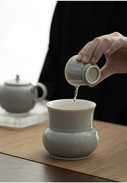 Gohobi Ice Grey Glaze Water Pot