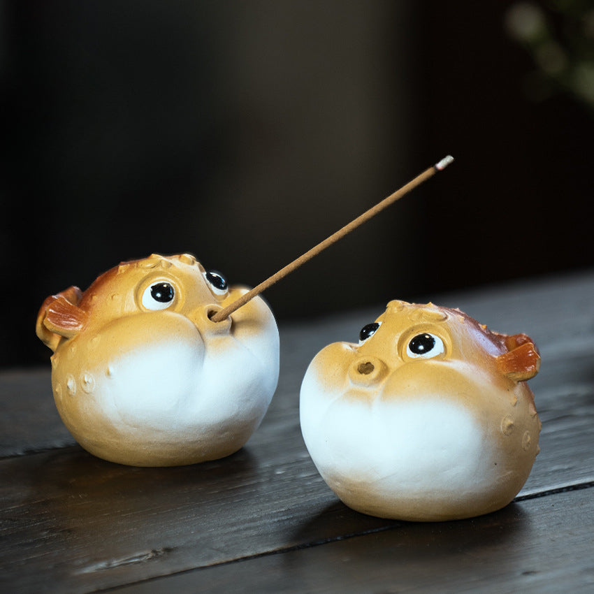 Gohobi Handmade Ceramic YiXing Clay Puffer Fish Ornament Tea pet incense holder