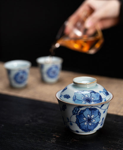 Gohobi Blue and White Lotus Gaiwan Three-Piece Set
