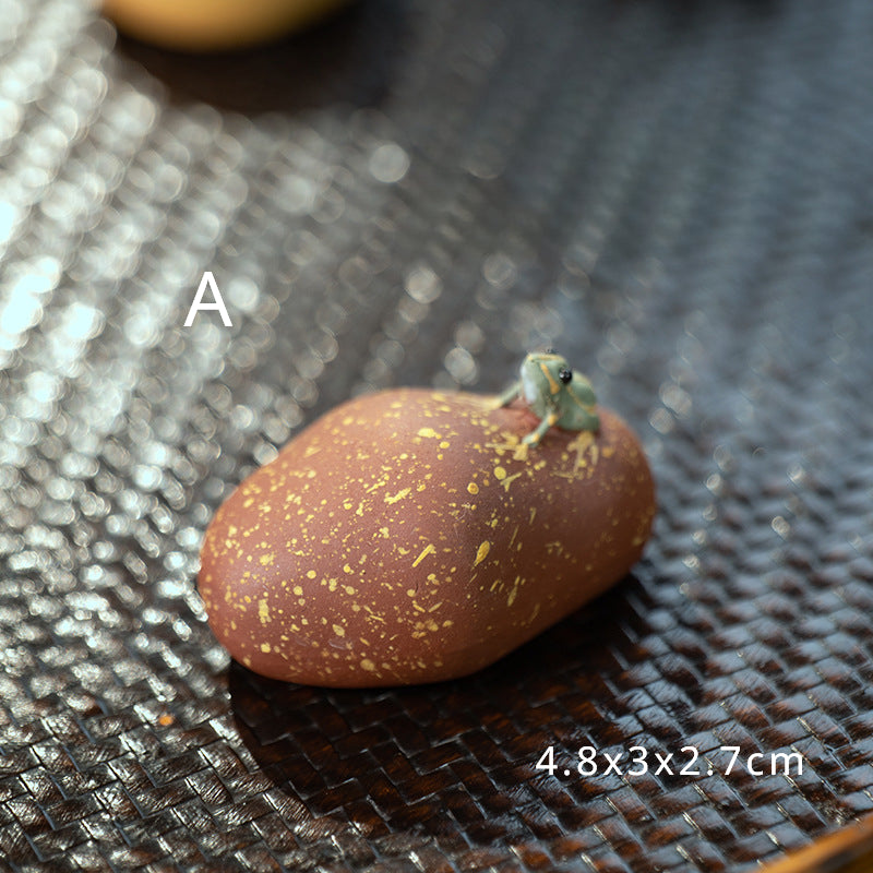 Yixing Purple Sand Spray Tea Pet Handmade Frog(Clearance)