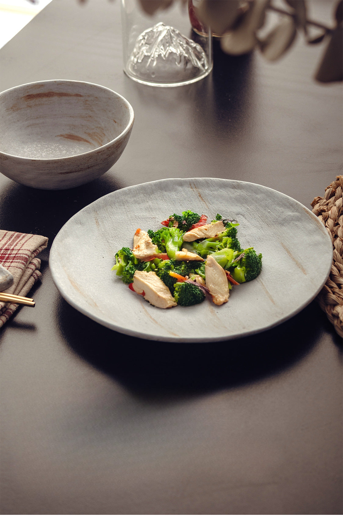 Jinxiu 2025 peint à l'aneth, nouvelle assiette de légumes sautés au feu de bois de 7,7 pouces, assiette plate pour la maison, hôtel, restaurant, assiette de cuisine occidentale commerciale