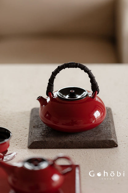 Gohobi Ochre Dream Red Fireplace Teapot – Japanese-Style Coarse Pottery Rattan Beam Kettle