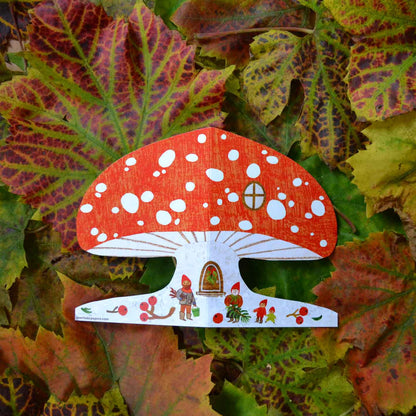 Mortlake Papers Snowy Mushroom Card | Christmas Card | Toadstool Card | Greeting Card [Made in the UK]