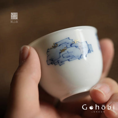 [賦山敘 x Gohobi] Gohobi Jingdezhen Hand-Painted Blue and White Mountain Teacup – Ruoshen Style Gongfu Tea Tasting Cup