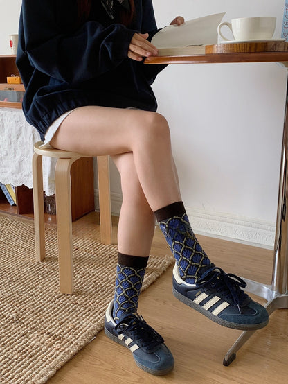 Gohobi Japanese 3D Floral Mid-Calf Socks