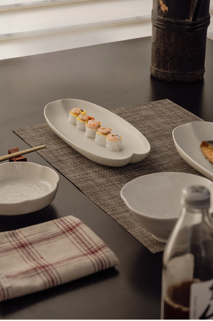 Gohobi Painted Matte Long Kwai Kou Plate